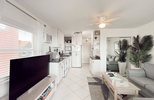 Sunset Beach Condominio | Oceanview Sunset Beach, Paddle Boards, Cooler, Chairs, Umbrella, Comfy Beds etc!