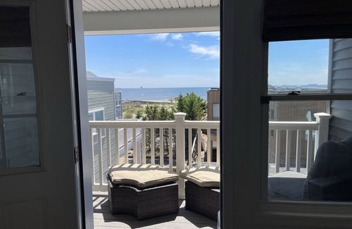Alden Manor Casa | Oceanviews from Every Room...Steps to the Beach