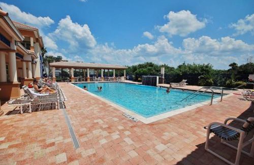 New Smyrna Beach Casa | Oceanwalk 2-202