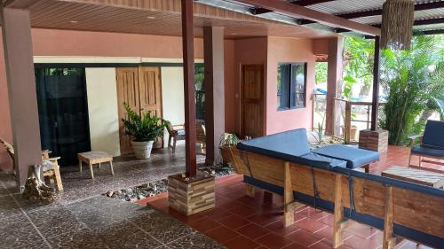 Malena Hotel | Ocekepala