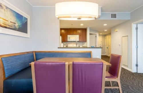Townsite Complejo | Oceonside Pier Resort by Wyndham 2 Bdrm
