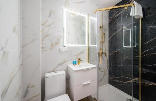Rakowiec Apartamento | Ochota Glamour Studio by BookingHost