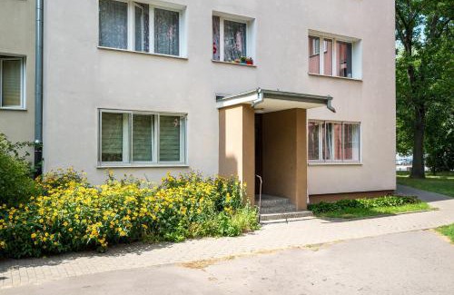 Rakowiec Apartamento | Ochota Glamour Studio by BookingHost
