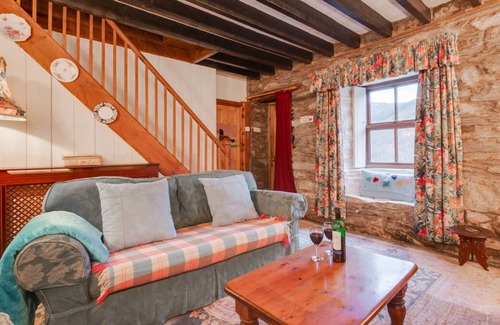 Trefriw Casa | En una de las partes más hermosas del Parque Nacional de Snowdonia, cerca de Llanrwst, se encuentra Ochr y Foel, una propiedad independiente.
