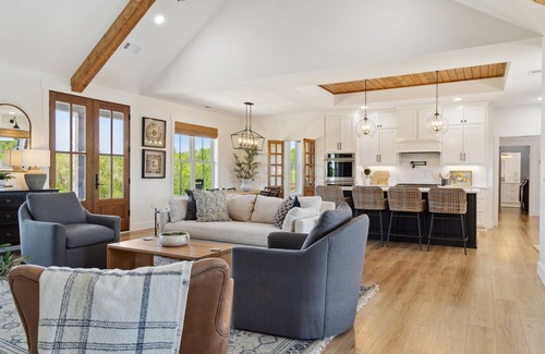Westminster Casa | Oconee Belle w/ Pool and Mountain View+ sleeps 10
