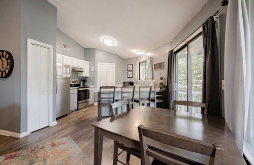 Woodfield Casa | Octagonal Home & Wrap-Around Porch - Opulent Oasis