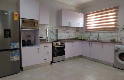 Kasoa Apartamento | October Apartments 2 3 ensuite bedroom Vacation Home/Apartment in Kasoa 4