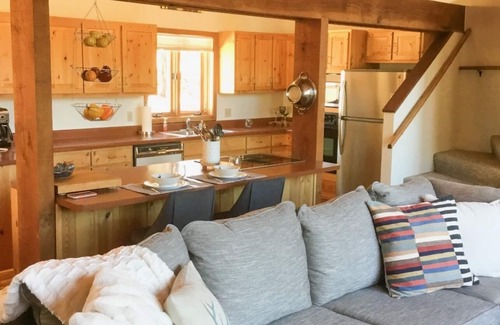 Lake City Casa | October is perfect in Lake City! Lower rates, slower pace, no crowds or ATVs!