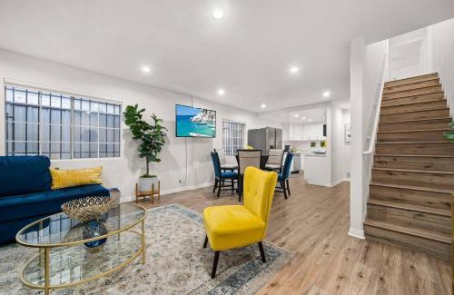 Los Angeles Casa | October Sale! 35 Off- Near Lax, Parking Wifi