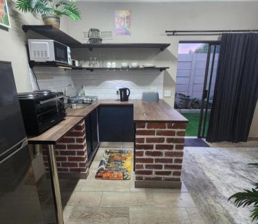 Pretoria Apartamento | Ode to Serenity Cottage