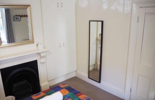 Parkside Casa | Odeon Cottage - Part of Harrietts