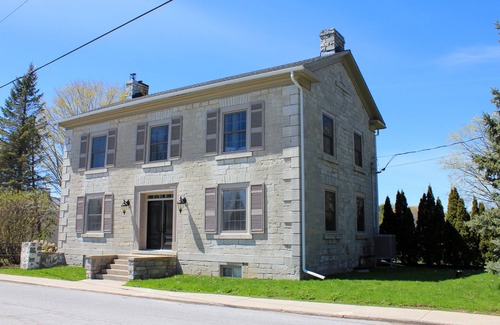 Loyalist Casa | Odessa and Wilton Home