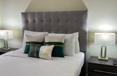 Saint Andrew Apartamento | Odyssey Exquisite @ Charlemont
