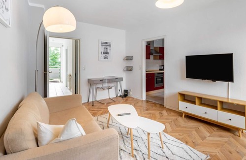 Braunschweig City Center Apartamento | #OEL31 bright 2 room apartment with balcony in the Magniviertel