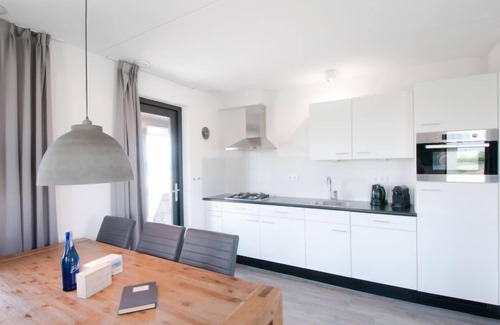 Tholen Casa | Oesterdam Resort by Interhome