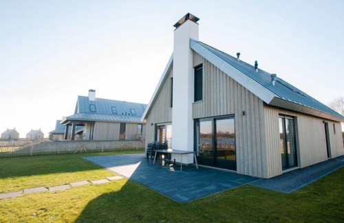 Tholen Casa | Oesterdam Resort by Interhome
