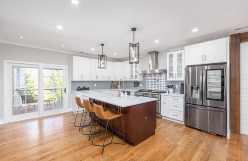Roswell Casa | ❤️ of Roswell, walking distance to restaurants, pub, ☕️ shops and trails!