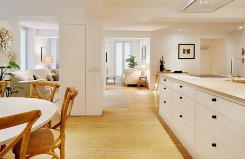 Centro histórico Apartamento | ❤️of the Old Town★Walk Score 99★8 Balconies★100m²★