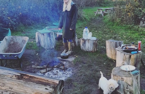 Wethersfield Alquiler De RV | Off Grid private parties camping only no bed! per person kids u16 free.