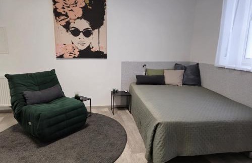 Ramstein-Miesenbach Apartamento | Offbase Lodging No7