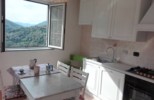 Conscenti Apartamento | Romántica villa de campo en las verdes colinas entre Portofino y las 5 Terre