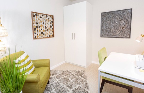 Powderhorn Apartamento | Office w/ Desk🍀Fast WiFi🍀In-Unit W/D🍀Keurig+Coffee