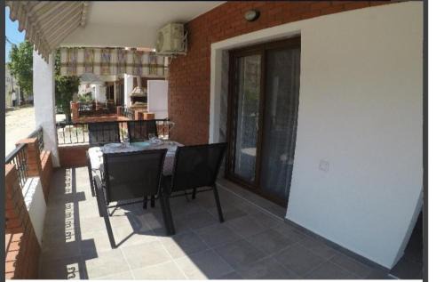 Paralia Ofryniou Apartamento | Ofrinio central apartment