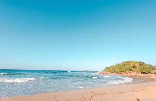 Hato Abajo Apartamento | OFS g101 Family Suite Pool View Ocean Front Suite
