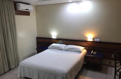 West Sector Hotel | Oft Plaza Oeste Hotel