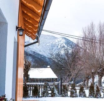 Moieciu Casa | Ograda Magura village