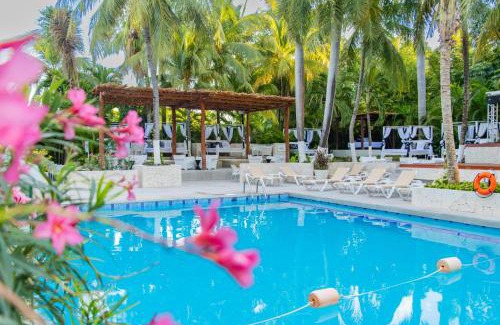 Área de la avenida Tulum Hotel | Oh! Cancun - The Urban Oasis & Beach Club
