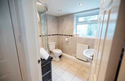 Whalley Casa | Oh So Snug