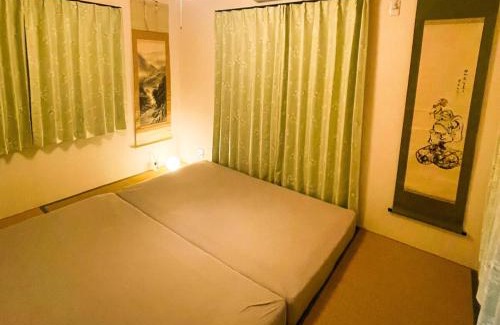 Tsuruhashi Apartamento | OHGIYA Pirate Manga Loft - 2 Bedrooms & 2 Toilets, Easy Access to Namba&Tennoji