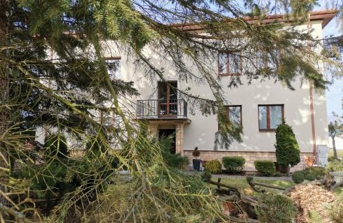 Poniatowa Casa | Ohotelik Pensjonat w Poniatowej
