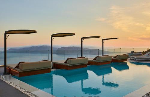 Finikia Hotel | Oia Suites