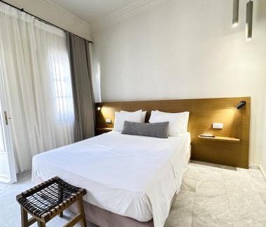 Ermoupoli Hotel | OIKO MINI SUITES