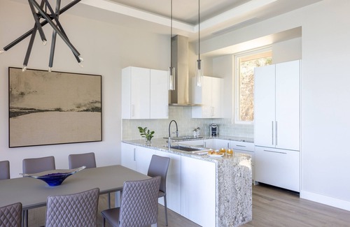 North Sound Complejo | Oil Nut Bay