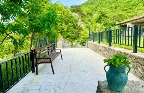 Kaputan Cama Y Desayuno | Ojakh Resort