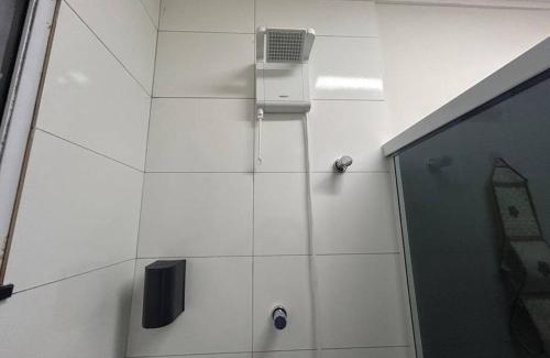 Santa Barbara d'Oeste Casa | Oka Guaranis - casa aconchegante para grupos c ar condicionado e café da manhã