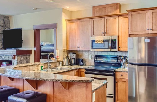 Big White Ski Resort Condominio | Okanagan - Stonegate Resort Unit A202
