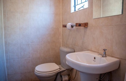 Livingstone Cabina | Okavango Lodge