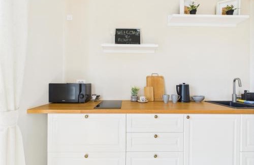 Praga Apartamento | Okrzei 75 SuperApart Flowers Garden