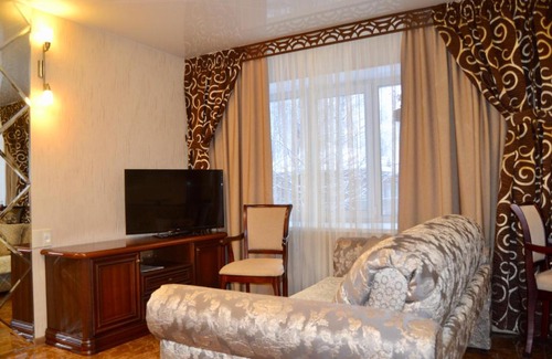 Ukhta Apartamento | Октябрьская 2