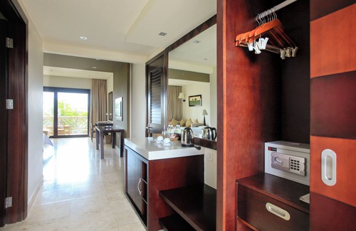 Ngu Hanh Son Complejo | Olalani Resort and Condotel