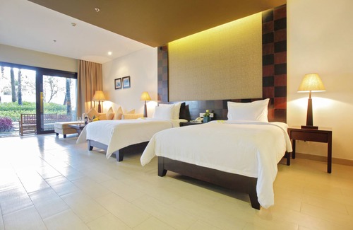 Ngu Hanh Son Complejo | Olalani Resort and Condotel
