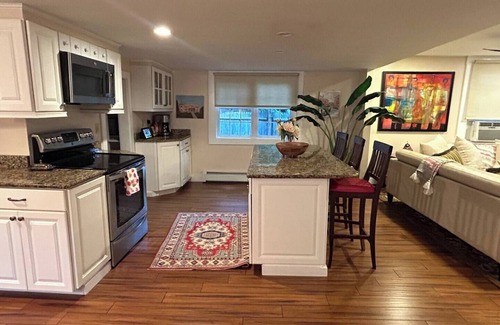 Avon Casa | Old Avon Village
