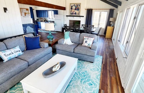 Duck Cabaña | Old Bay Hideaway Oceanfront Cottage Duck