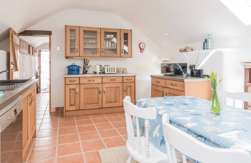 Chysauster Cabaña | Old Boswednack, a rural retreat gem! On the idyllic coast of Zennor to St Ives. Summer house, garden, parking for two cars and free WiFi.