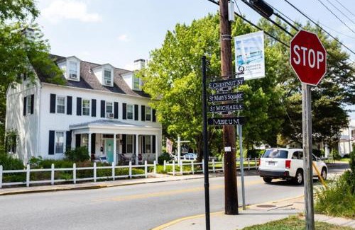 St. Michaels Hotel | Old Brick Inn