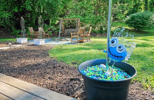 Hendersonville Casa | Old Cannon Retreat